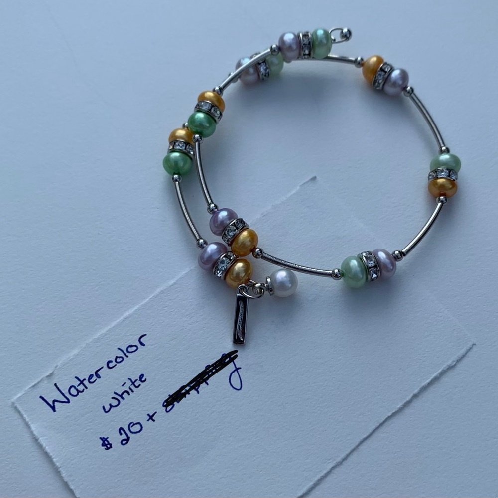 Watercolor Vantel Pearls Bracelet